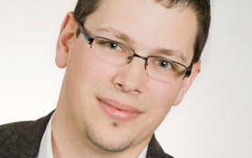 Günther Neunlinger leitet bei Ardex den Bereich Anwendungstechnil.